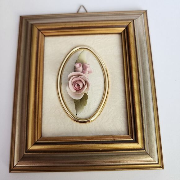 Set of 2 IBIS Capodimonte Porcelain Flower of The Month Framed Flowers - Picture 6 of 9
